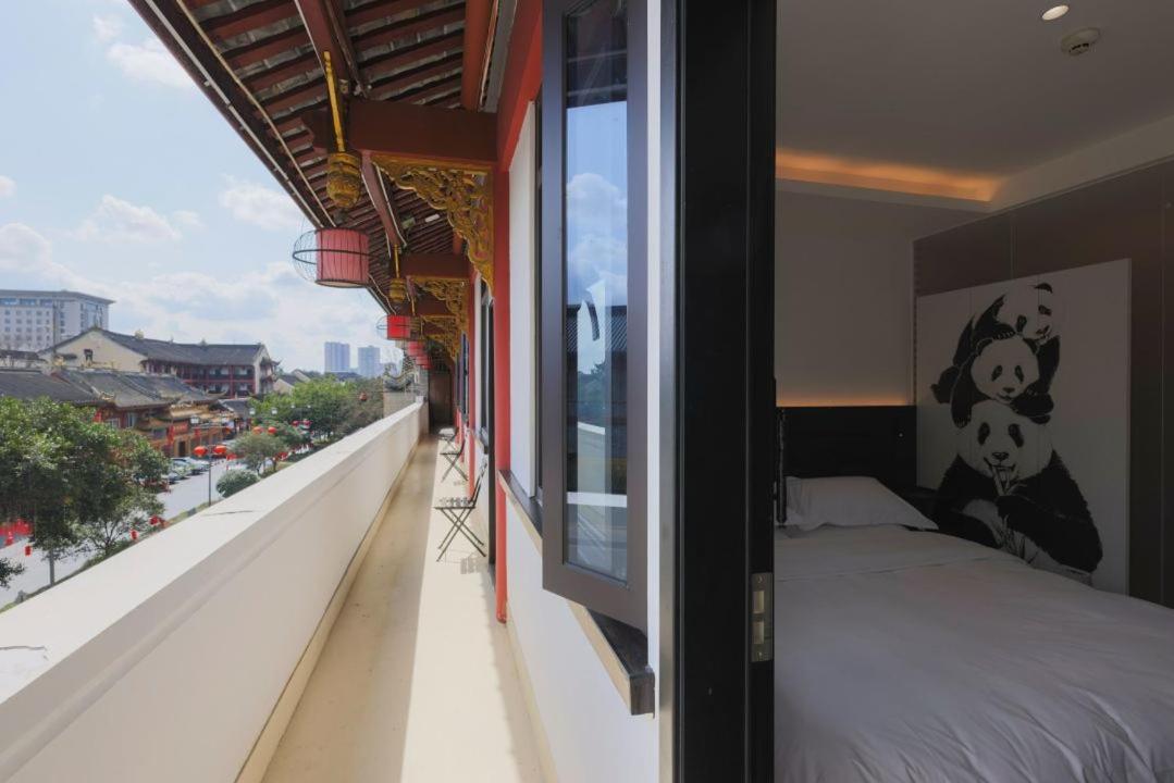 Qintai Tibetan Culture Boutique Hotel Chengdu Exterior foto